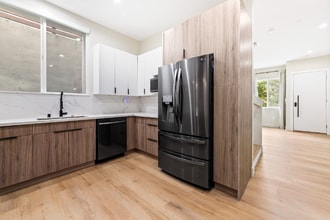 4428 Bowman Blvd in Los Angeles, CA - Foto de edificio - Building Photo