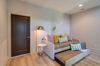 1135 Harmony Way in Nashville, TN - Building Photo - Building Photo