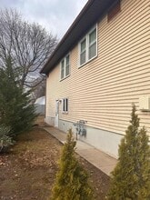 14 Orchard St in Clifton, NJ - Building Photo - Building Photo