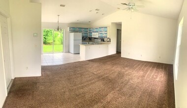 3012 2nd St SW in Lehigh Acres, FL - Building Photo - Building Photo
