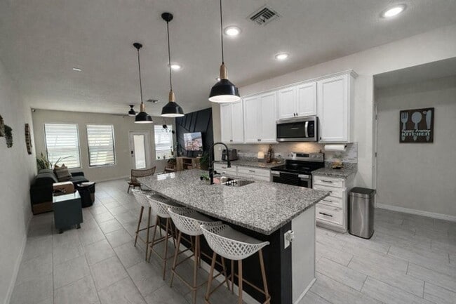 property at 2394 Post St