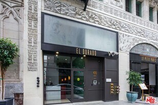 416 S Spring St in Los Angeles, CA - Building Photo
