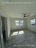 135 N Martin Luther King Jr Ave in Clearwater, FL - Building Photo