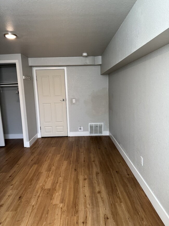 property at 10302 141st St Ct E