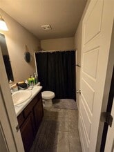1302 S Springfield Dr in Fayetteville, AR - Building Photo - Building Photo