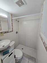 1036 SW 2nd St in Miami, FL - Building Photo - Building Photo