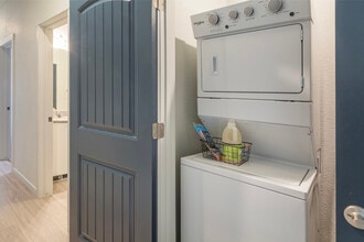 Cottages on the Boulevard in Pueblo, CO - Building Photo - Building Photo