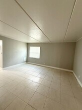 302 Spg Gdn Ave S in DeLand, FL - Building Photo - Building Photo