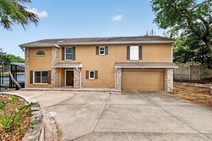 1625 Abrams Rd in Eustis, FL - Building Photo