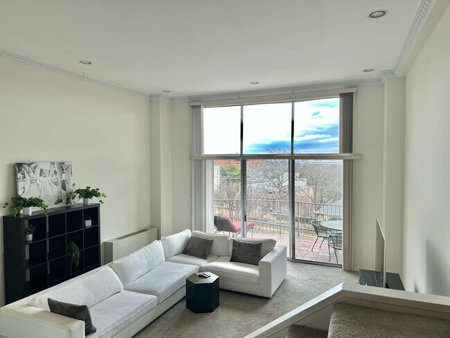 1200 N Nash St, Unit 230 in Arlington, VA - Building Photo - Building Photo