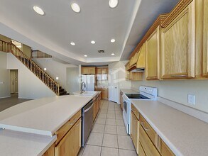 6803 S 41st Ln in Phoenix, AZ - Building Photo - Building Photo