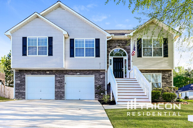 property at 800 Lorraine Ln