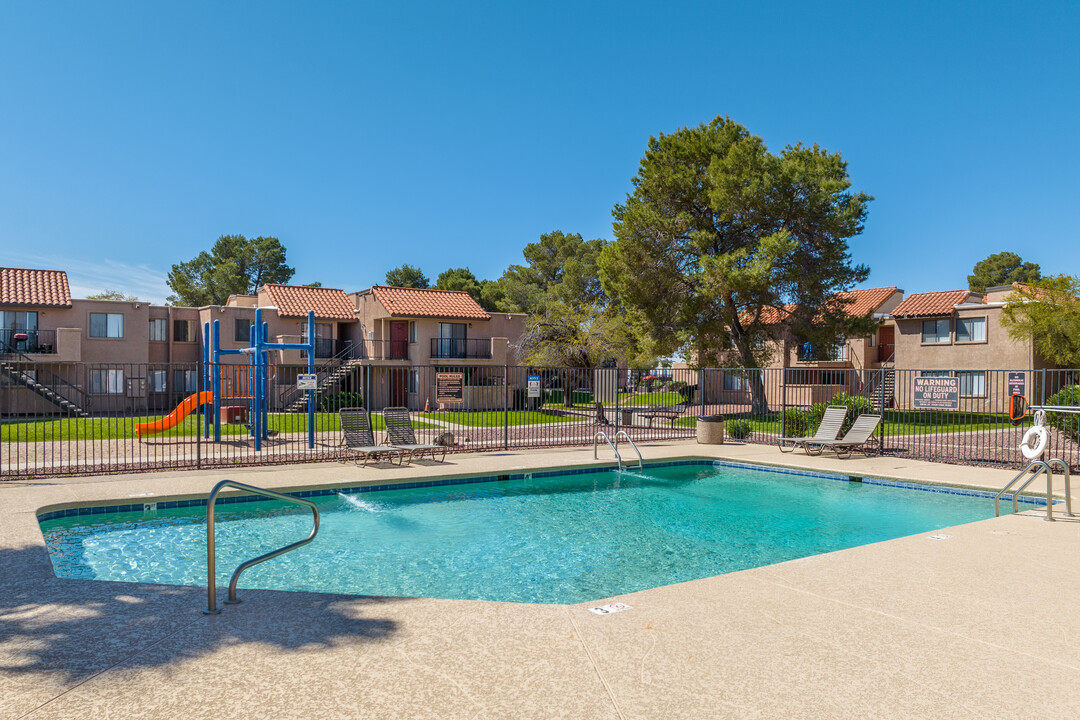 Quail Gardens in Casa Grande, AZ - Building Photo