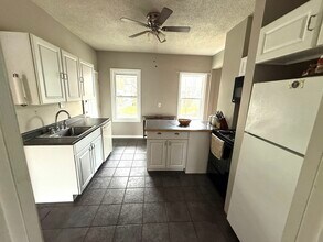 32 Prospect St in Westfield, MA - Building Photo - Building Photo