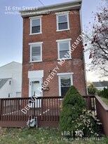 16 6th St in Upland, PA - Building Photo