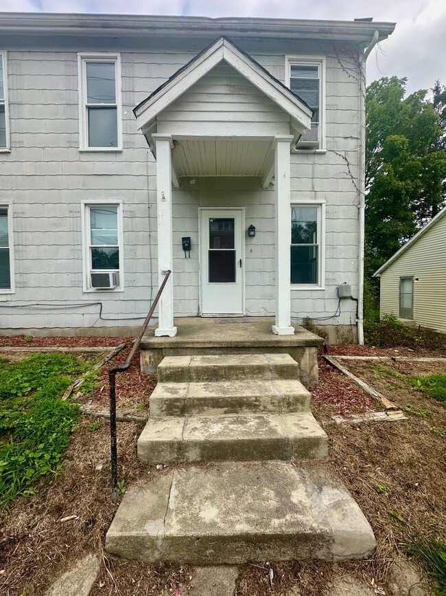 1102 Spring St in New Castle, IN - Building Photo - Building Photo