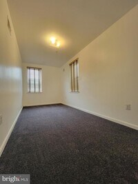 1135 N Stricker St photo'