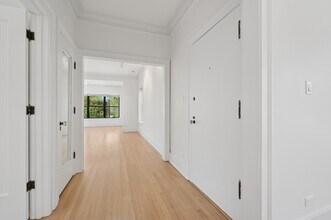 2755 Eastwood Ave in Evanston, IL - Building Photo - Building Photo