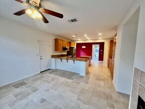 668 Granite Ln in Fairfield, CA - Building Photo - Building Photo