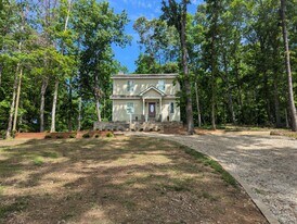 3812 James Ed Rd in Gainesville, GA - Building Photo