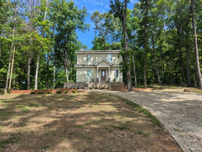 property at 3812 James Ed Rd