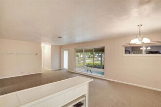 2157 Imperial Point Dr in Fort Lauderdale, FL - Building Photo - Building Photo