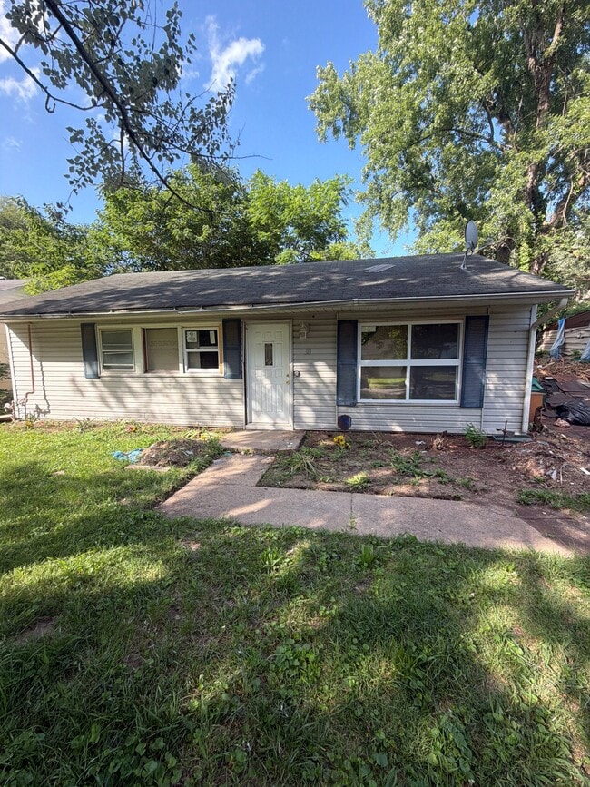 property at 30 Delores Dr