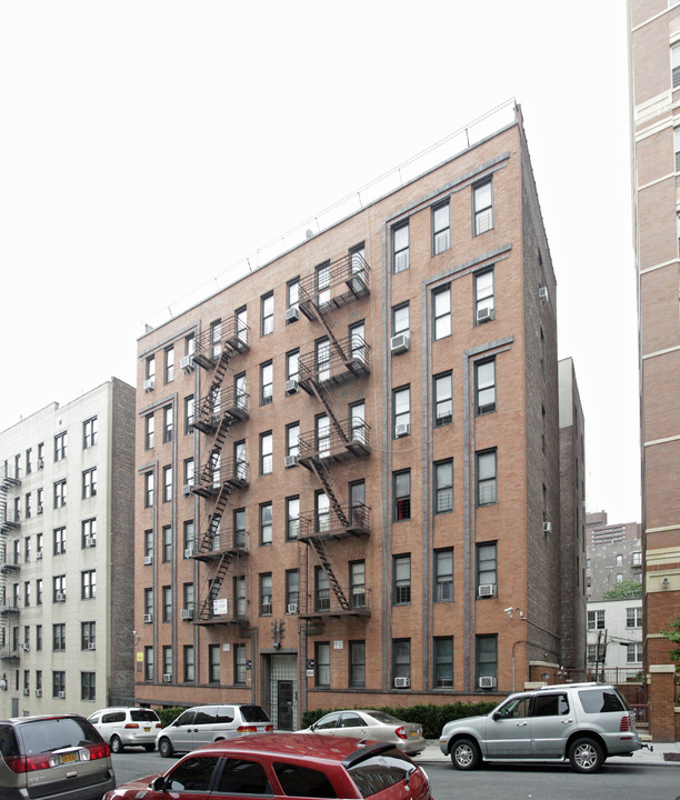 3511 Hull Ave in Bronx, NY - Building Photo