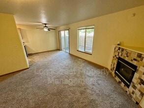 11018 SW Verde Terrace in Tigard, OR - Building Photo - Building Photo