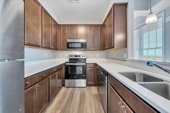 The Pelier in Harrisonburg, VA - Foto de edificio - Building Photo