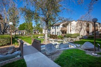 Mountain View Apartment Homes in Upland, CA - Foto de edificio - Building Photo