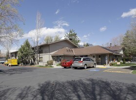 Waters Edge Apartments in Reno, NV - Building Photo