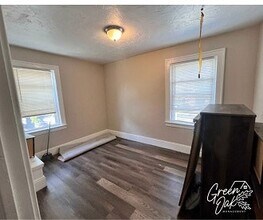 1052 Quilliams Rd in Cleveland Heights, OH - Building Photo - Building Photo