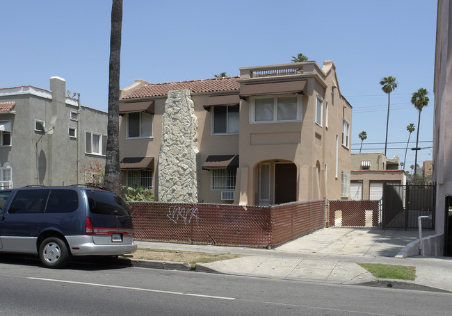 170 N Normandi Ave in Los Angeles, CA - Building Photo - Building Photo