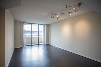Camden Potomac Yard in Arlington, VA - Building Photo - Interior Photo