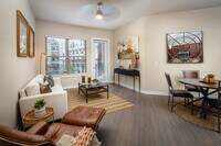 Arella on Jones photo'