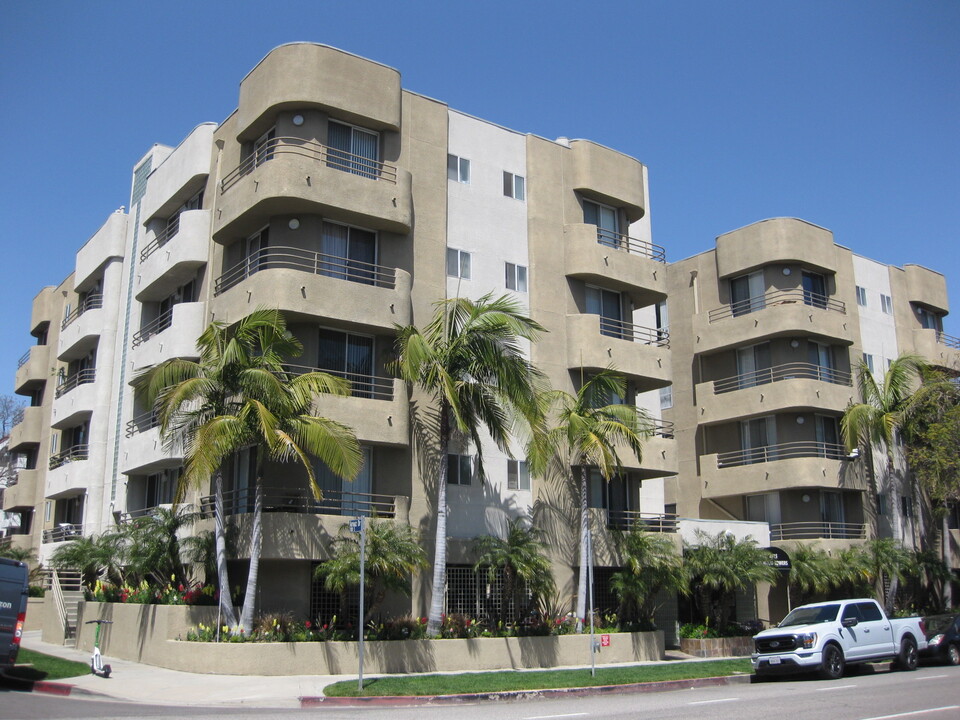 Burton Towers in Los Angeles, CA - Building Photo