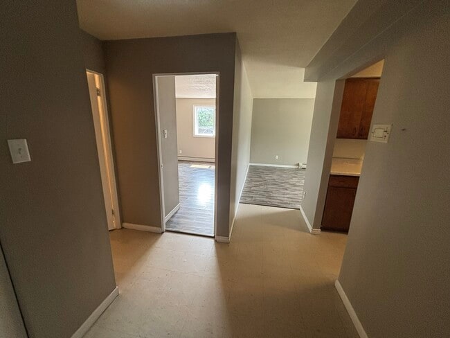 property at 87 Westwood Dr
