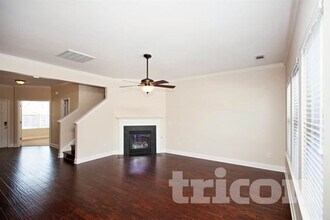 1716 Hartford Ln in Mount Juliet, TN - Foto de edificio - Building Photo