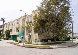 1505 Amherst Avenue, in Los Angeles, CA - Building Photo - Building Photo