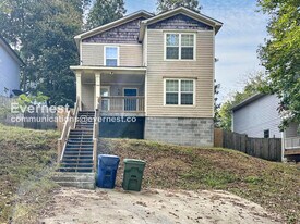 1444 Rome Dr NW in Atlanta, GA - Building Photo