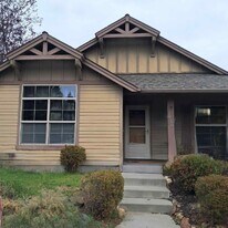 20348 Chase Rd in Bend, OR - Building Photo