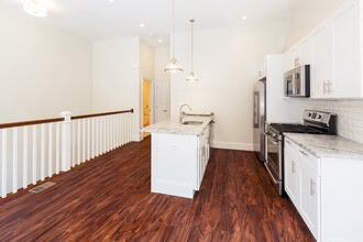 1904 Washington St, Unit B in Boston, MA - Building Photo - Building Photo