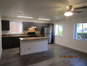 726 Northern Rd in South Daytona, FL - Building Photo - Building Photo