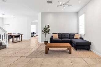 3548 W 88th St in Hialeah, FL - Building Photo - Building Photo