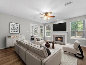 3910 Echo Mountain Dr in Houston, TX - Building Photo - Building Photo