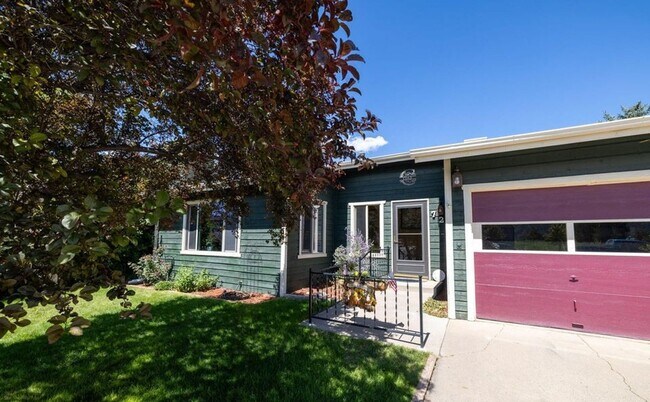 720 E 5th St in Rifle, CO - Building Photo - Building Photo