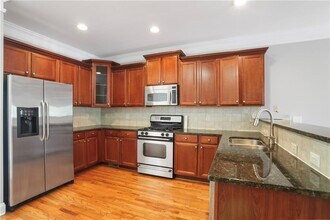 1233 Concord Rd SE in Smyrna, GA - Building Photo - Building Photo