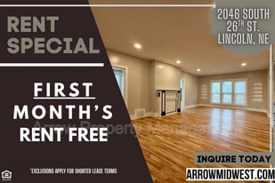 2046 S 26th St in Lincoln, NE - Building Photo