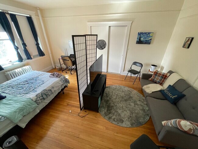20 Colborne Rd, Unit 12A in Boston, MA - Building Photo - Building Photo